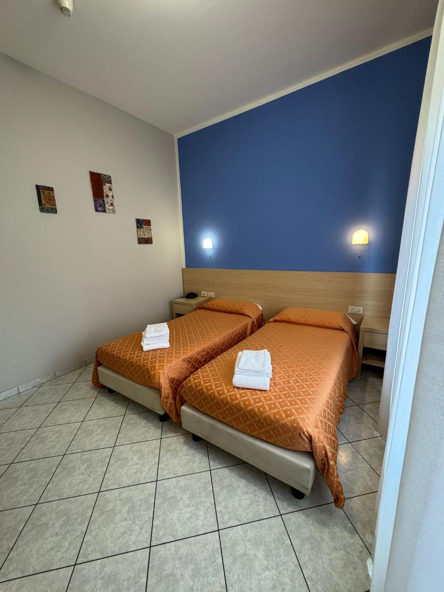 Albergo La Posta Arezzo Badia Al Pino Exterior photo